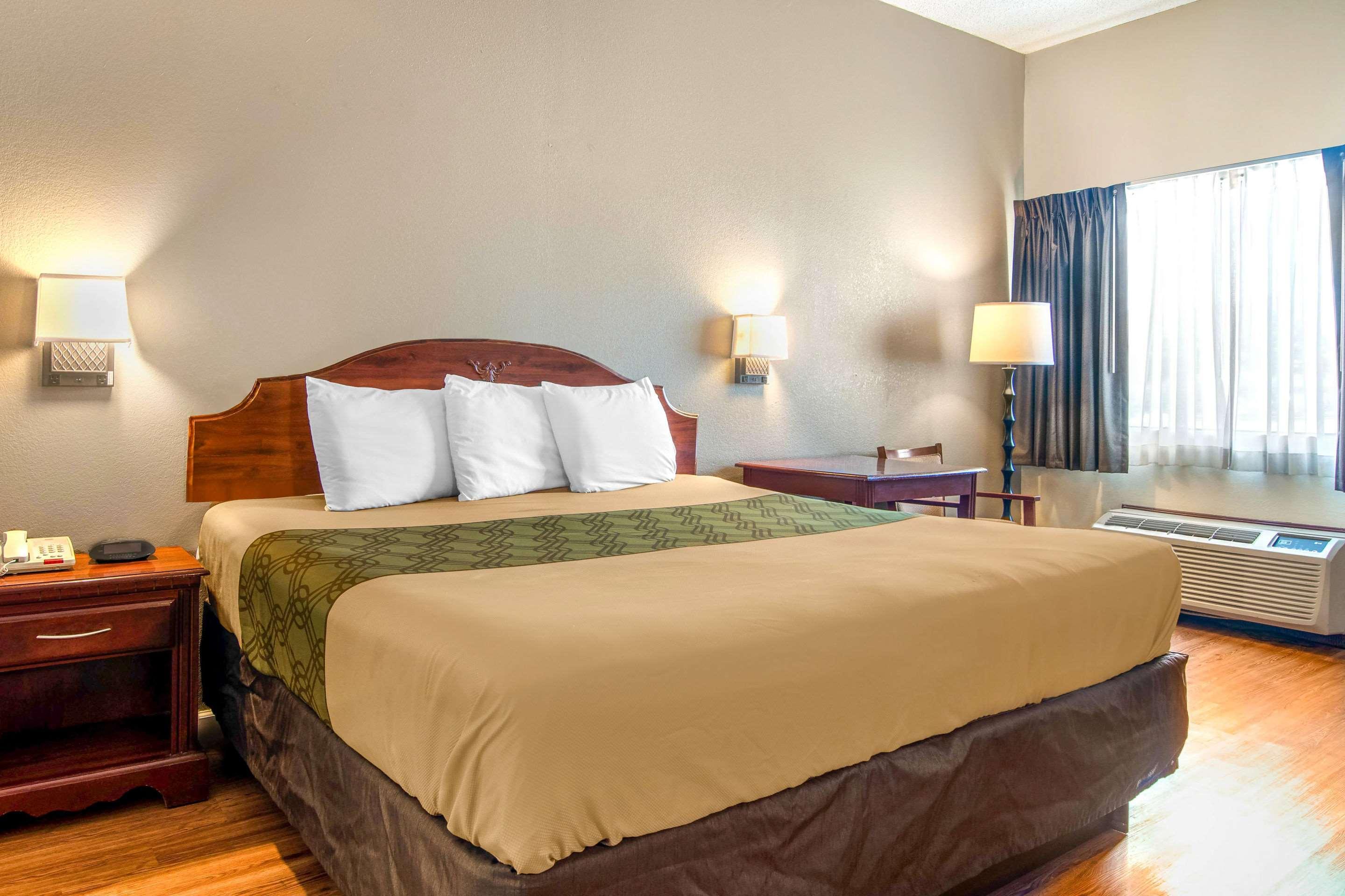 Econo Lodge Inn & Suites Fort Oglethorpe Εξωτερικό φωτογραφία