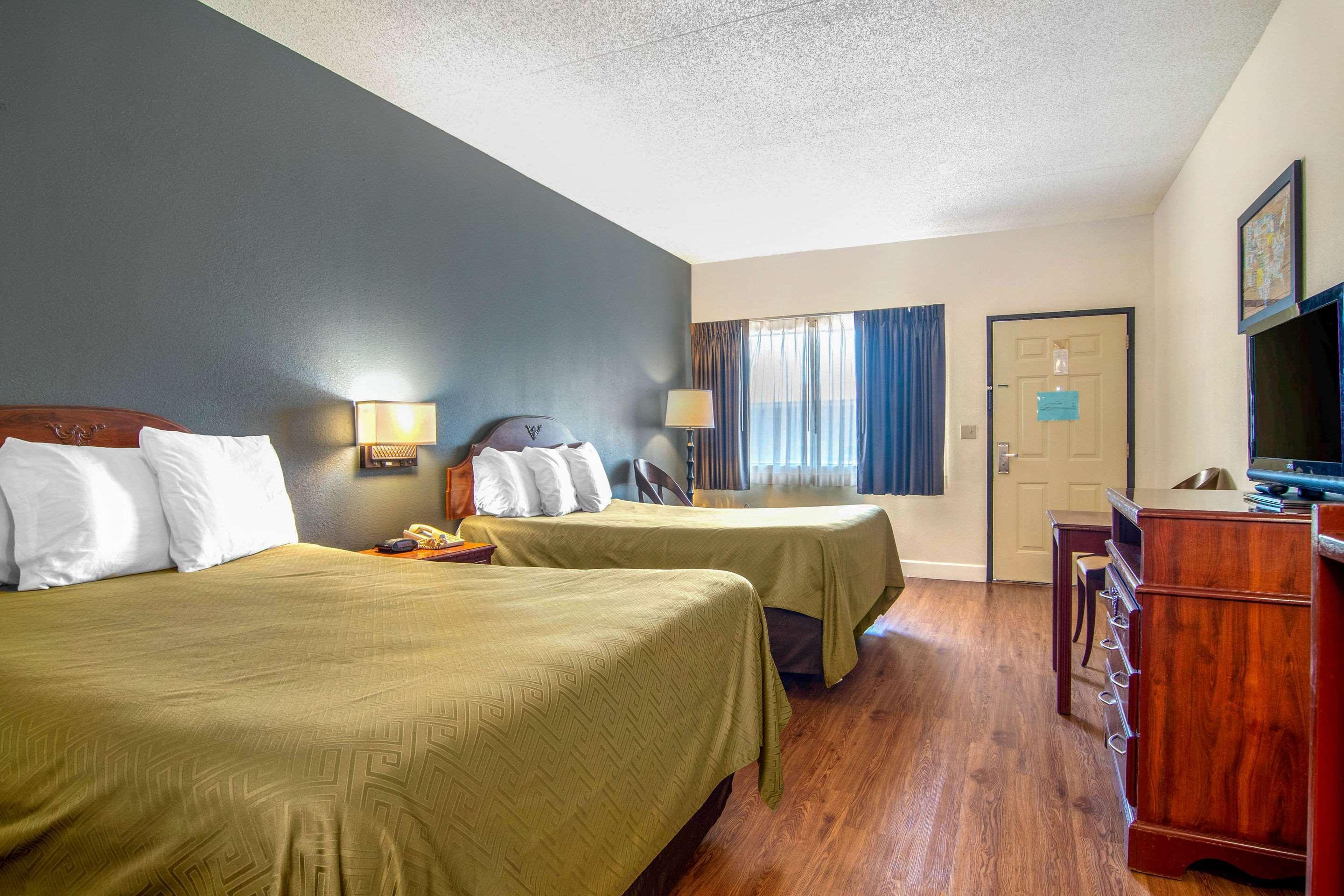 Econo Lodge Inn & Suites Fort Oglethorpe Εξωτερικό φωτογραφία