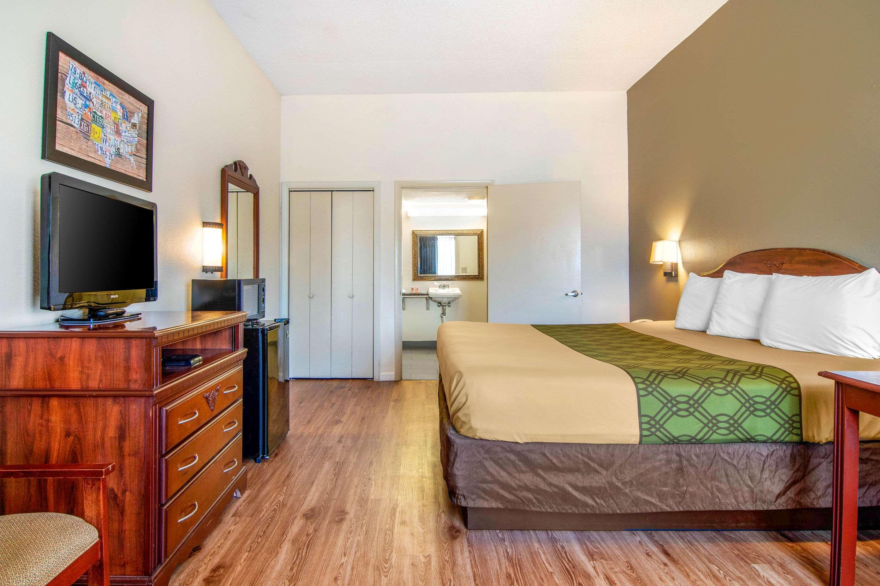 Econo Lodge Inn & Suites Fort Oglethorpe Εξωτερικό φωτογραφία