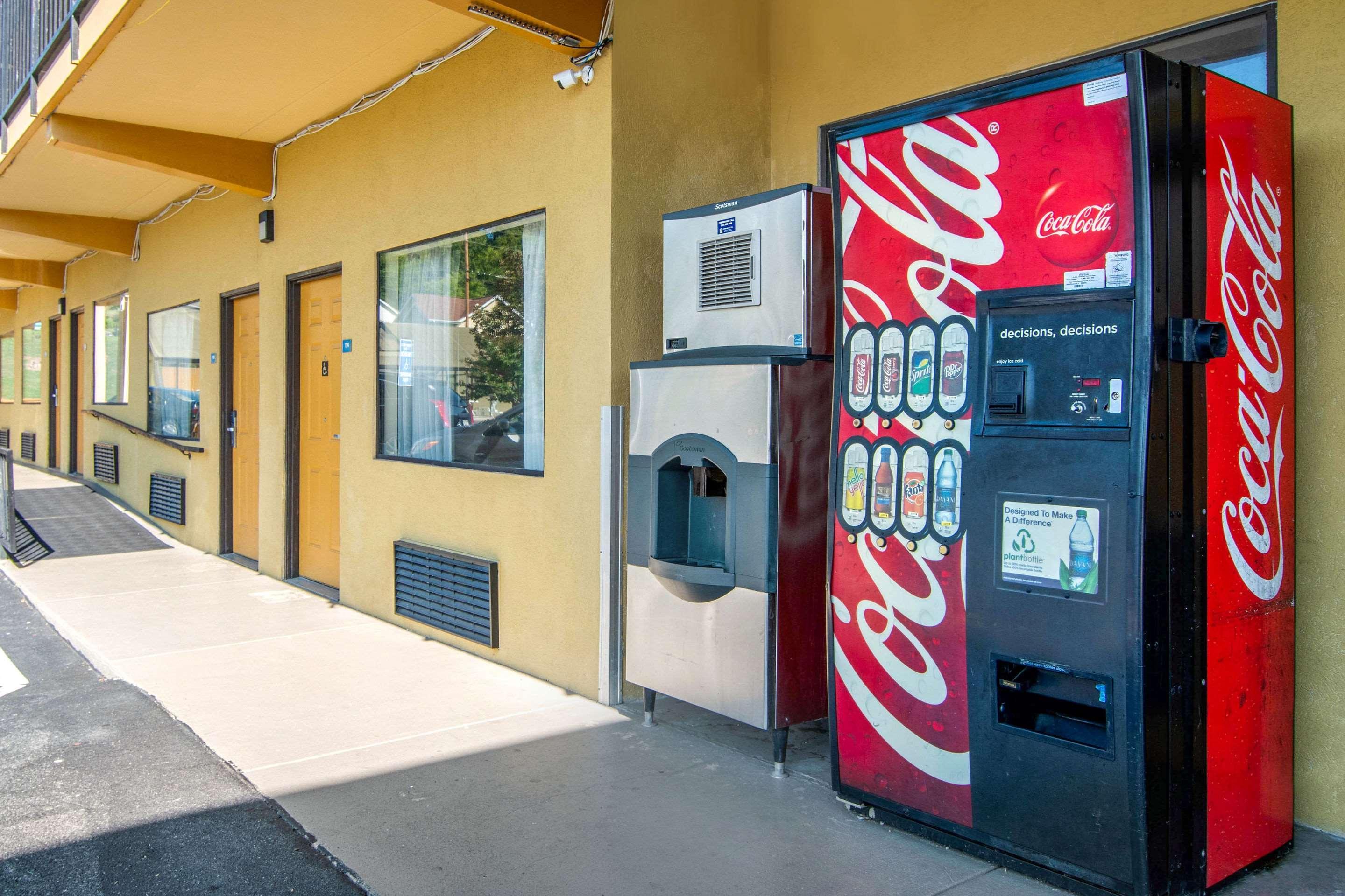 Econo Lodge Inn & Suites Fort Oglethorpe Εξωτερικό φωτογραφία